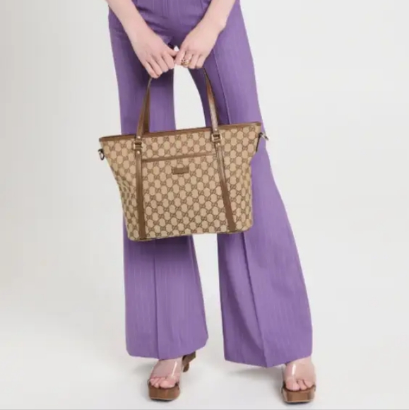 NWOT Authentic Gucci GG Supreme Monogram Medium Joy Tote Crossbody - Picture 2 of 10